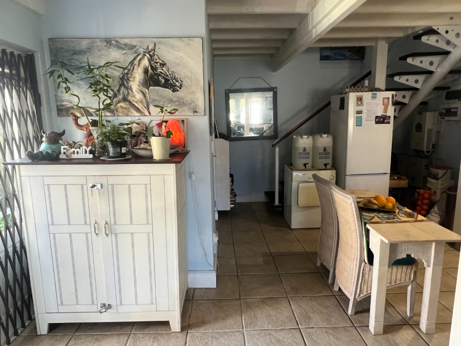 2 Bedroom Property for Sale in Keurboomstrand Western Cape